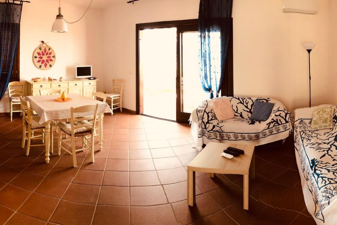 Appartamento La Tartaruga Castelsardo Bagian luar foto